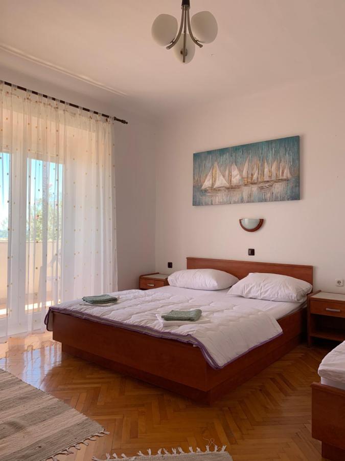 Apartmans And Rooms "Slavica" 诺瓦利娅 外观 照片