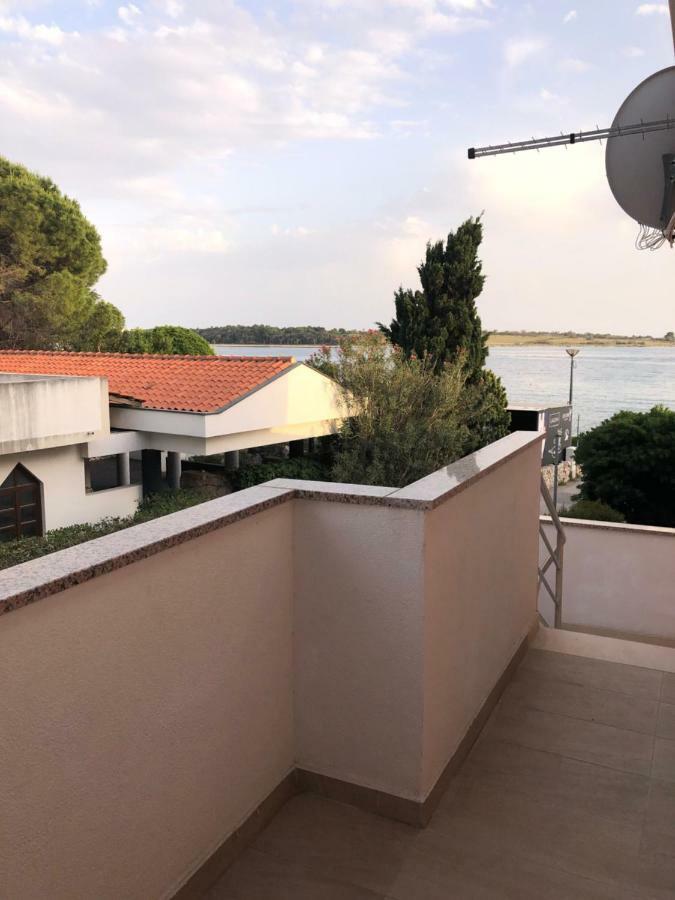 Apartmans And Rooms "Slavica" 诺瓦利娅 外观 照片